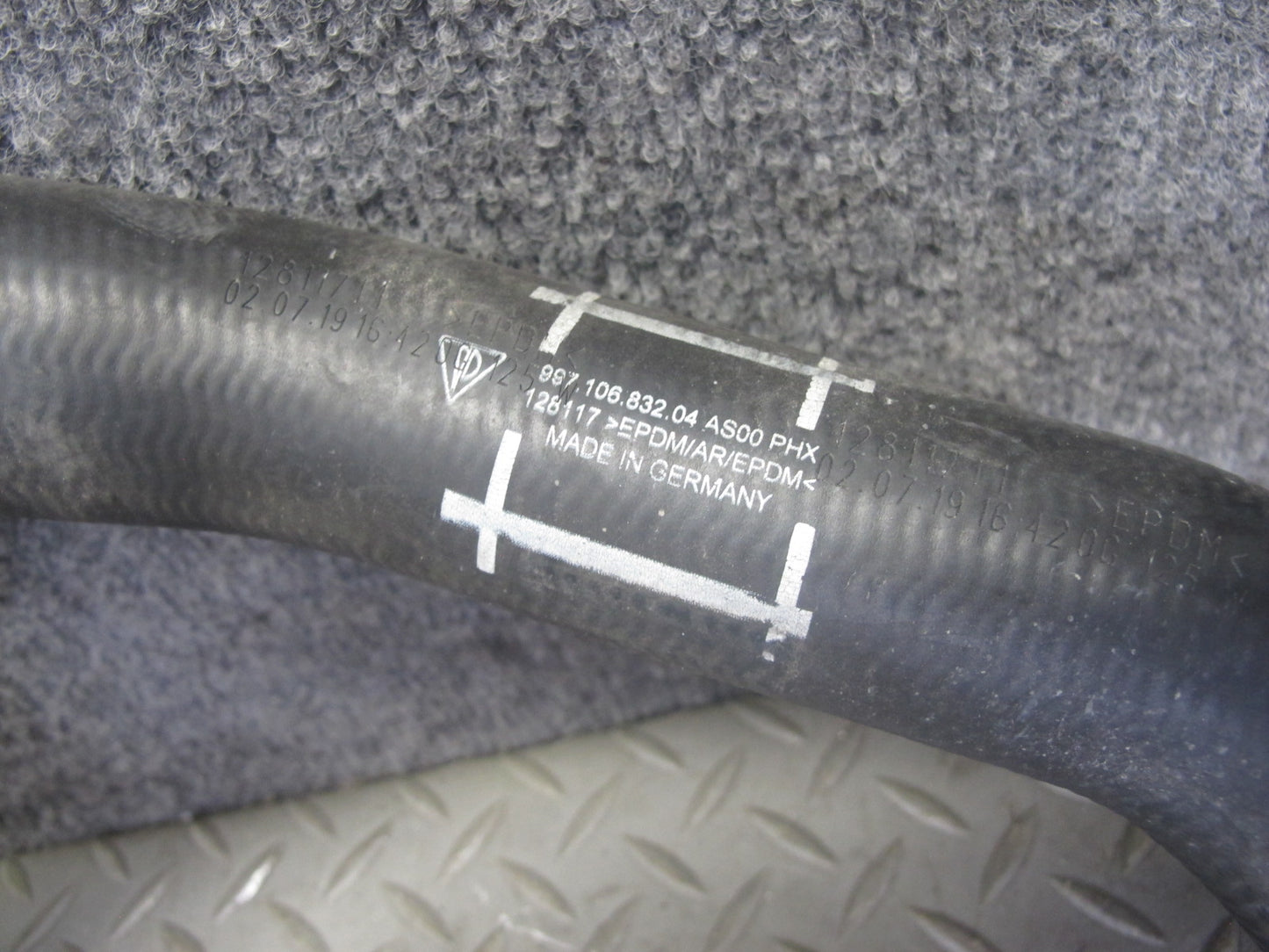 2005-2008 Porsche 911 997 Boxster 3.6L M96.05 Engine Coolant Hose Pipe Line Set