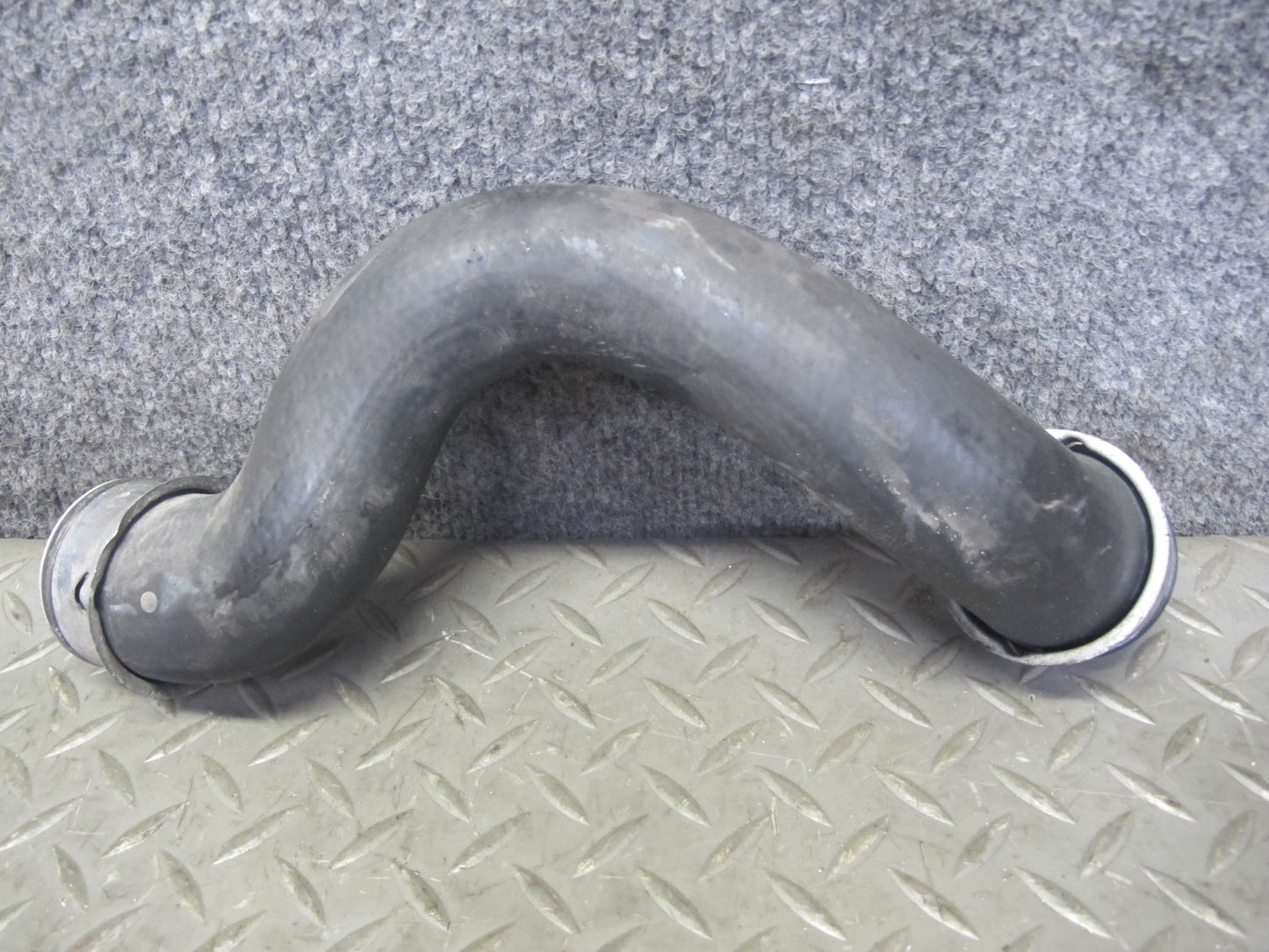 2005-2008 Porsche 911 997 Boxster 3.6L M96.05 Engine Coolant Hose Pipe Line Set