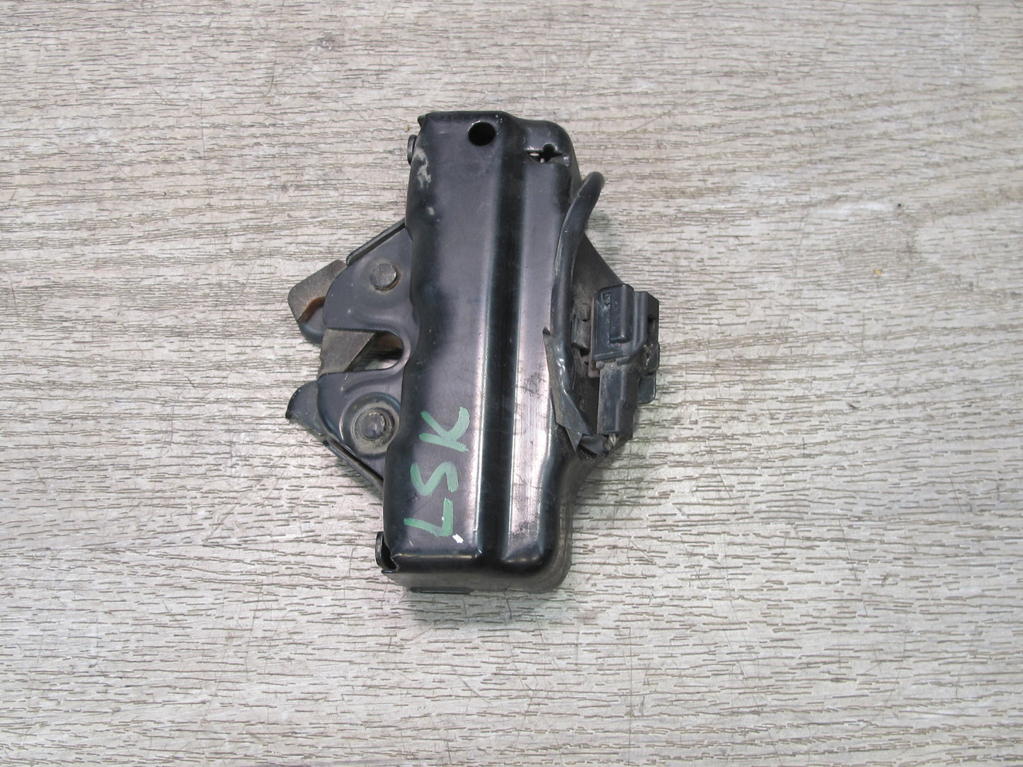 01-06 Lexus UCF30L LS430 Front Hood Bonnet Lock Latch OEM