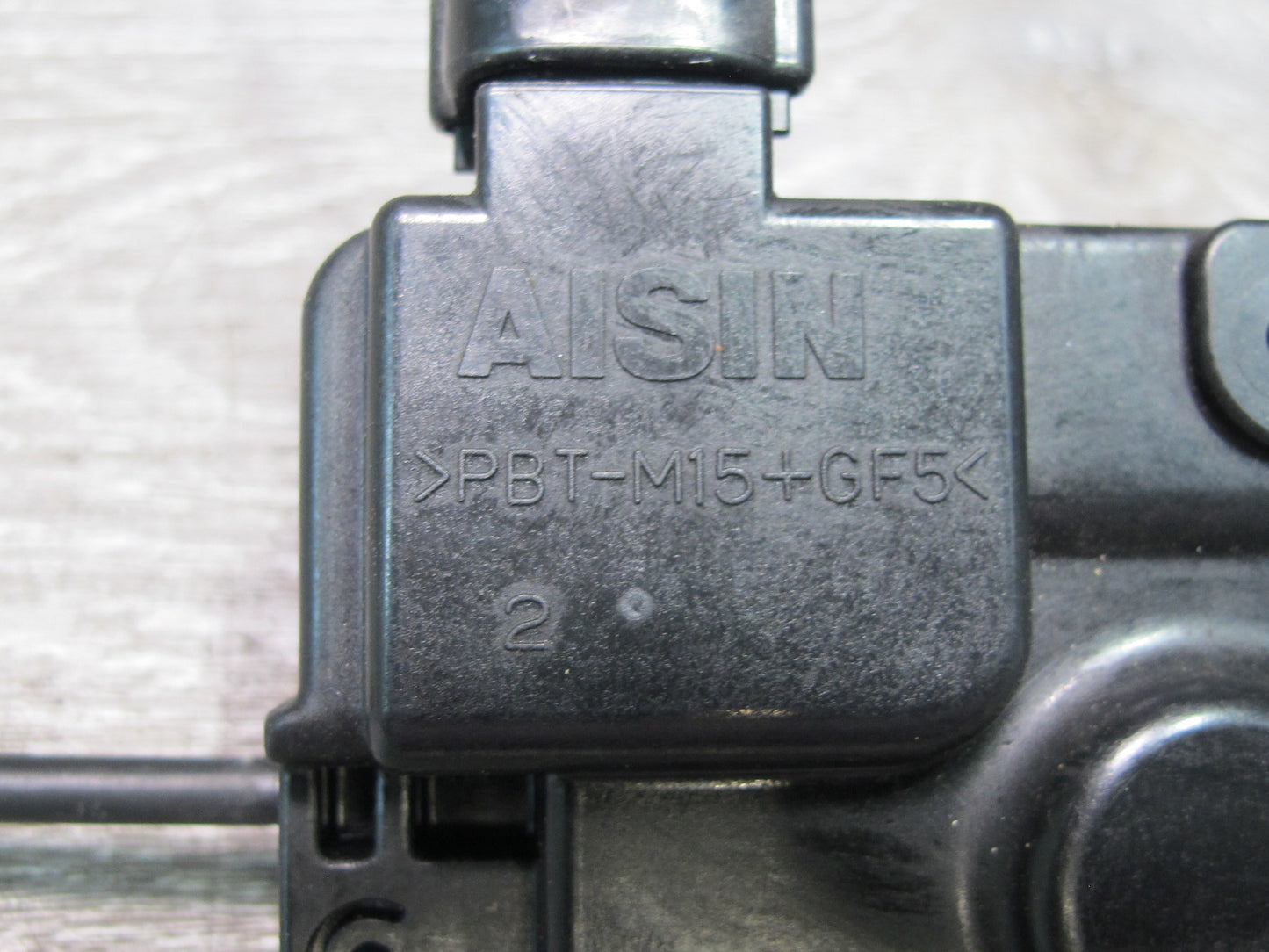 01-06 Lexus LS430 UCF30L Gas Tank Fuel Door Lid Lock Release Actuator OEM