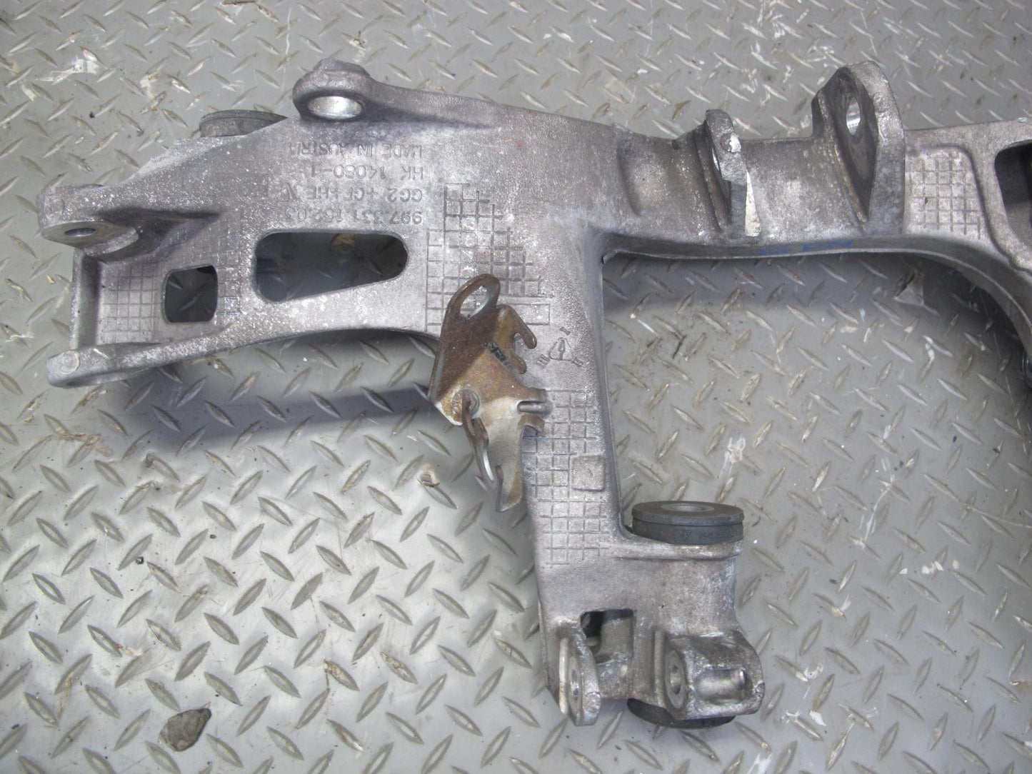 2005-2012 Porsche 911 997 Rear Suspension Crossmember Sub Frame Carrier