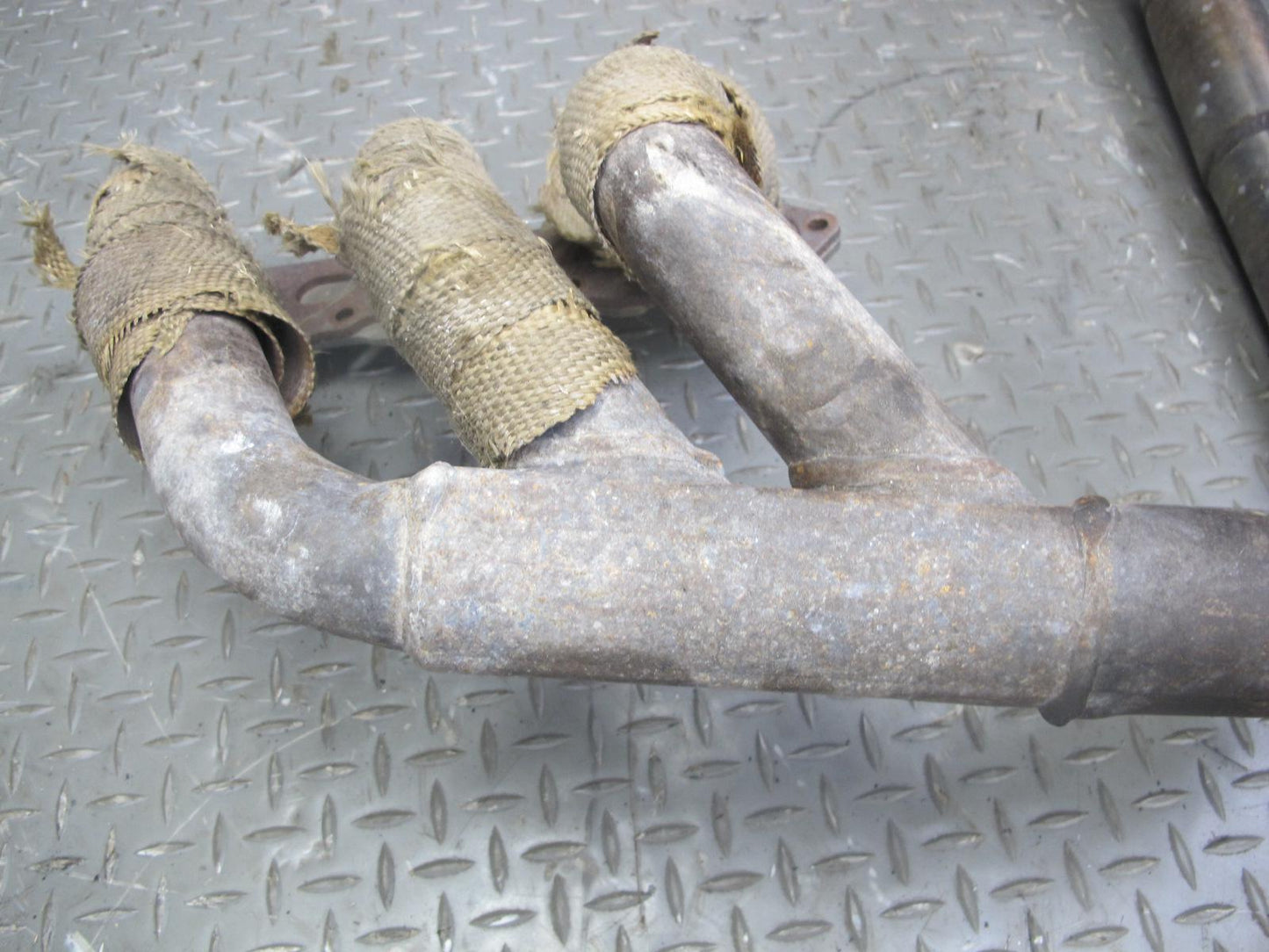 2005-2008 Porsche 911 997 3.6L Aftermarket Exhaust Manifold Header X Pipe