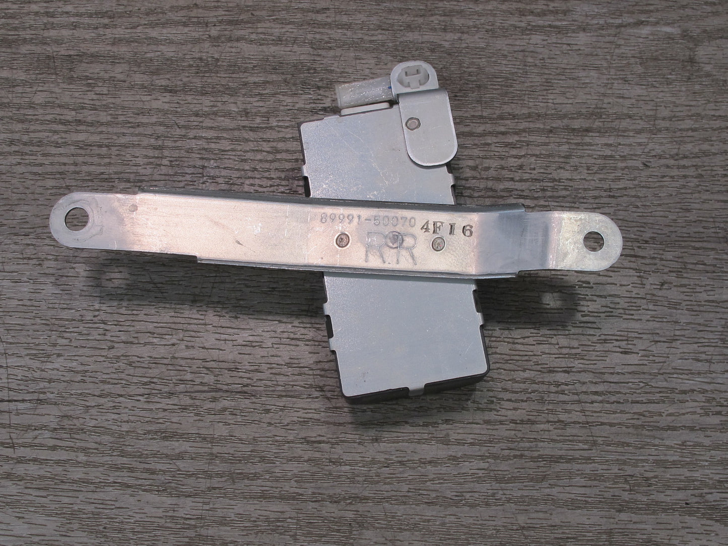 04-06 Lexus UCF30L LS430 Rear Right Door Smart KEY Receiver Oscillator OEM