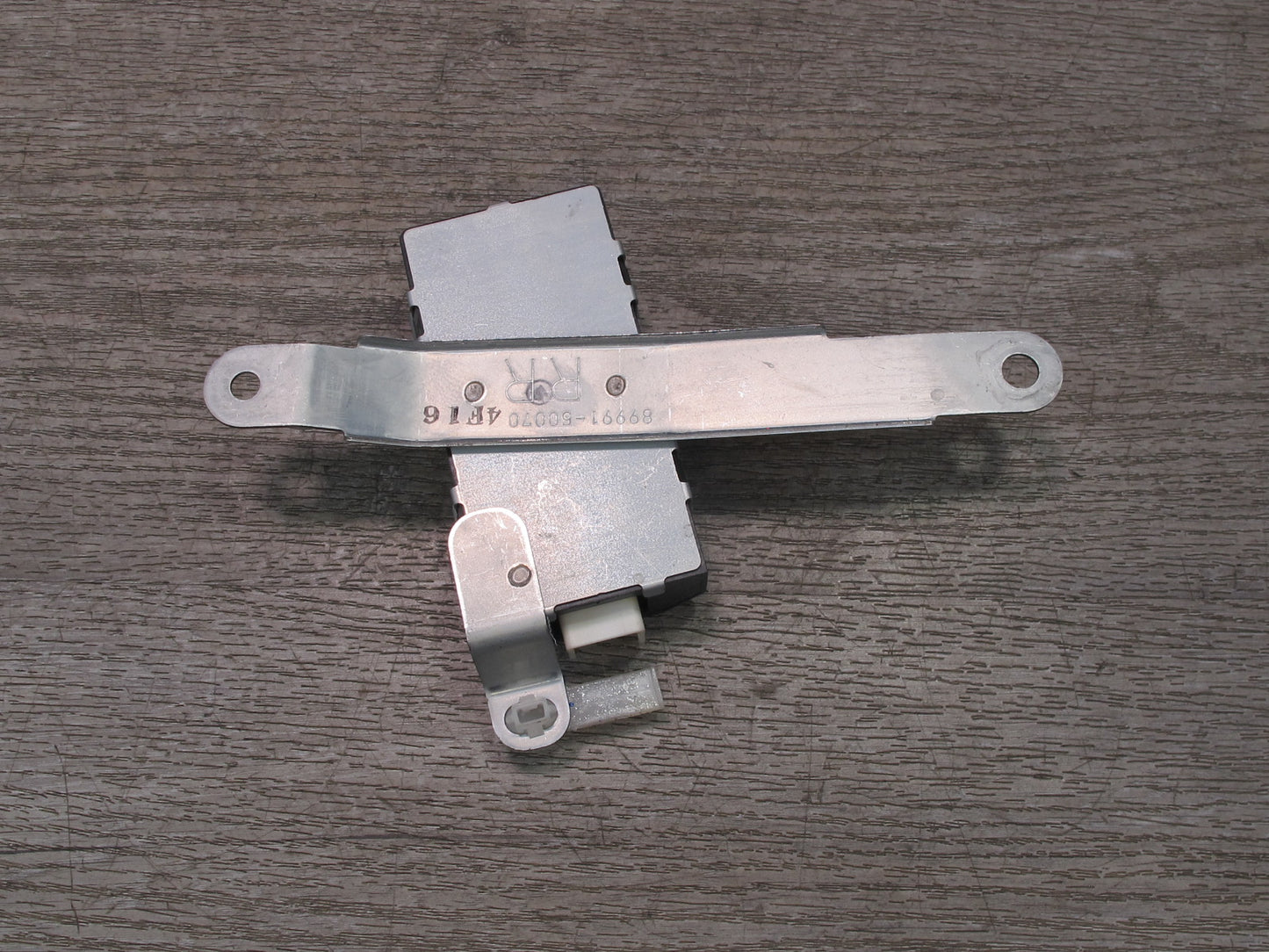04-06 Lexus UCF30L LS430 Rear Right Door Smart KEY Receiver Oscillator OEM