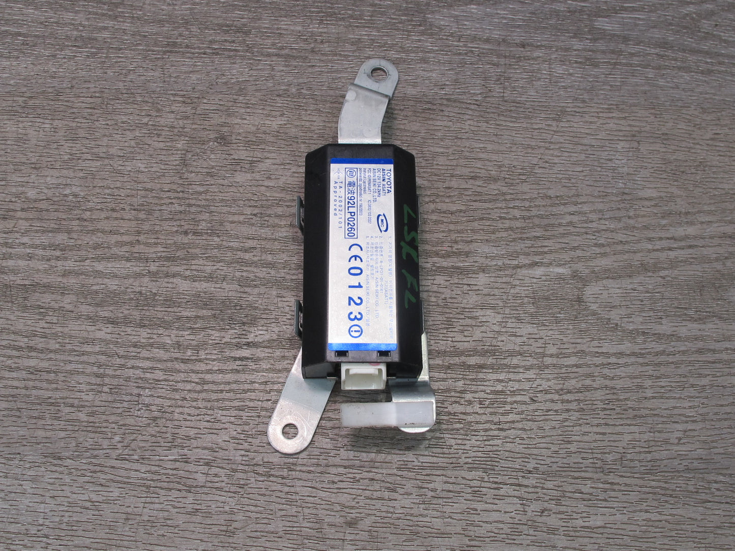 04-06 Lexus UCF30L LS430 Front Left Door Smart KEY Receiver Oscillator OEM