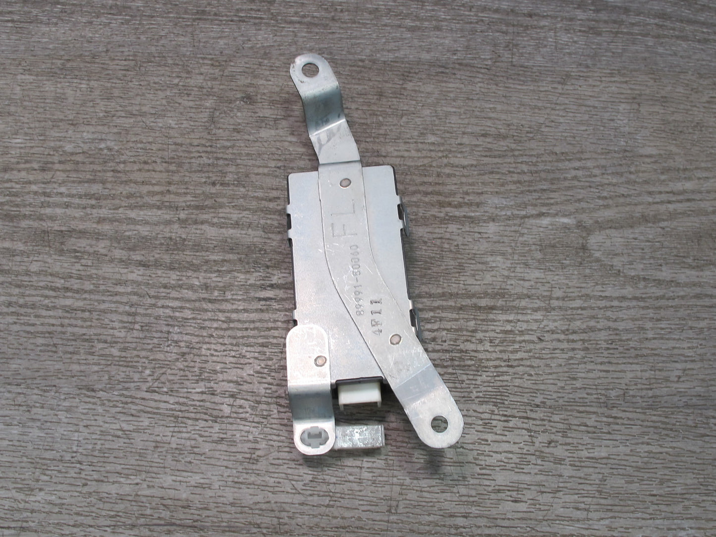 04-06 Lexus UCF30L LS430 Front Left Door Smart KEY Receiver Oscillator OEM