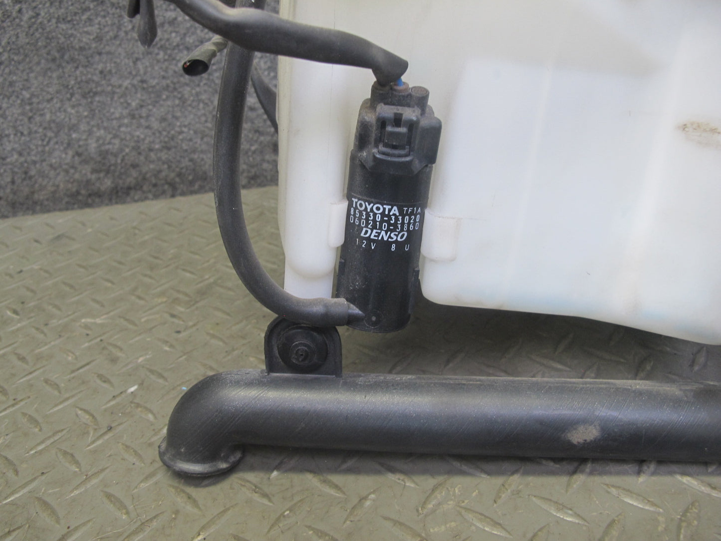 98-05 Lexus GS400 GS430 GS300 Windshield Washer Fluid Reservoir Tank w Pump OEM