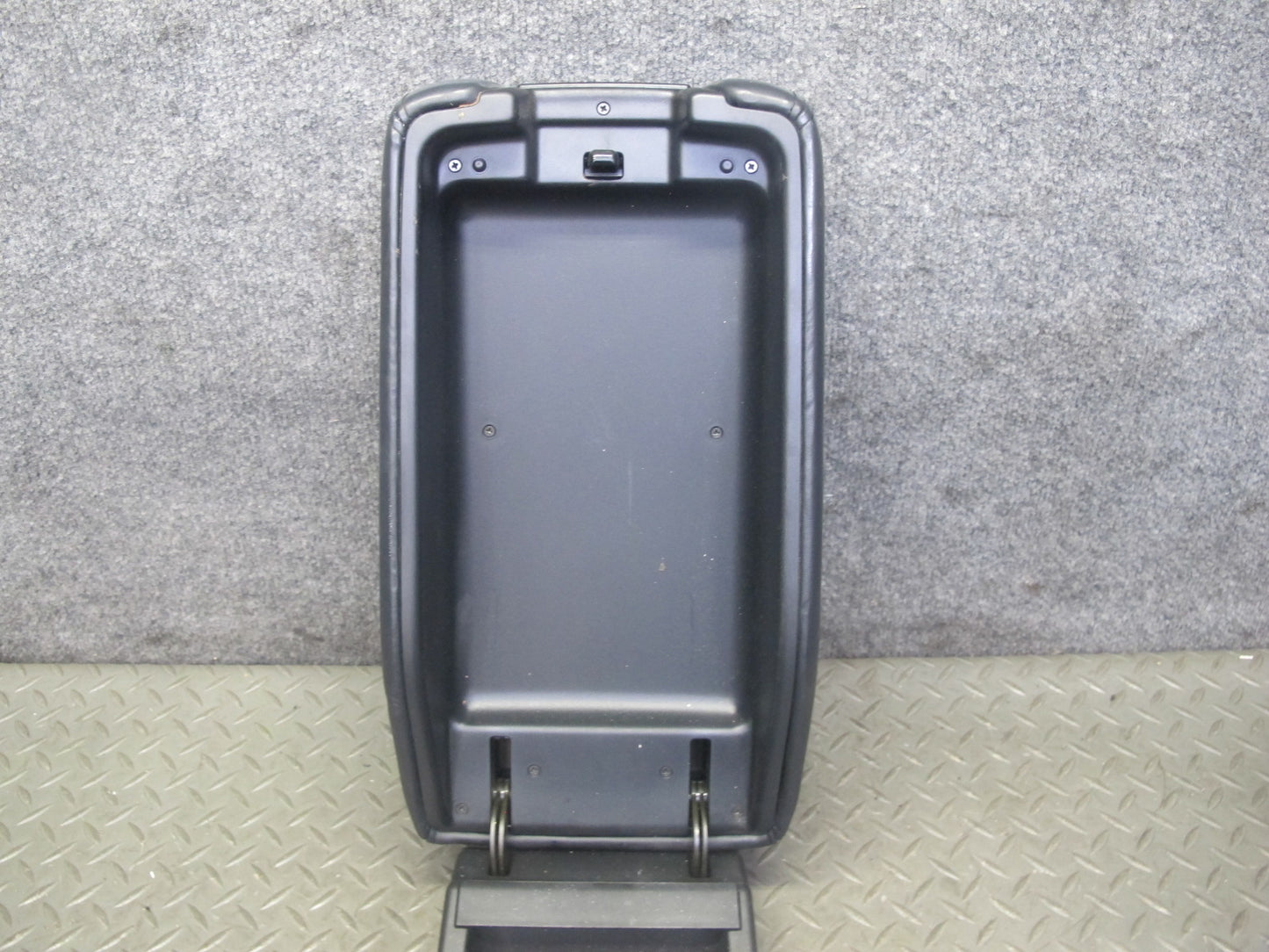 98-05 Lexus JZS160L GS430 GS300 Center Console Leather Armrest Lid Black OEM