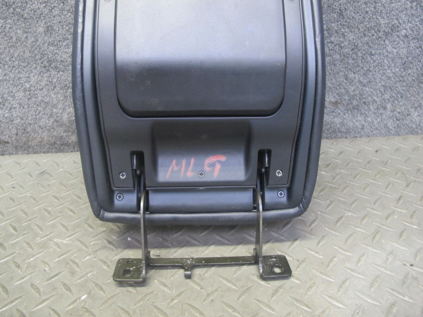 98-05 Lexus JZS160L GS430 GS300 Center Console Leather Armrest Lid Black OEM
