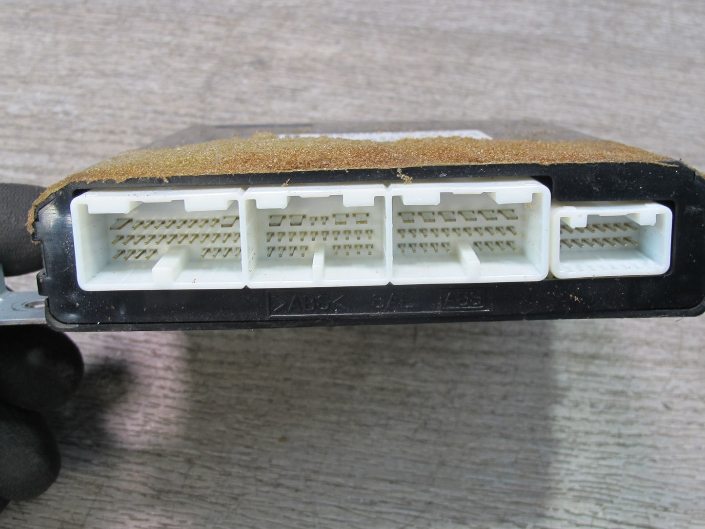 2004-2006 Lexus LS430 UCF30L Front Right Door Multiplex Control Module OEM