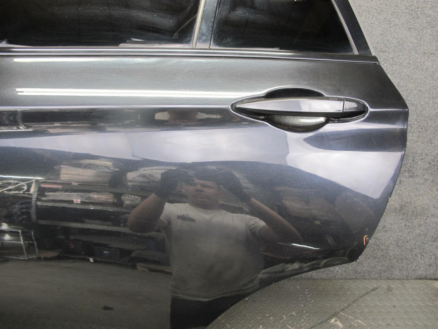 2014-2018 BMW F15 X5 Rear Left Door Shell Panel w Window Glass