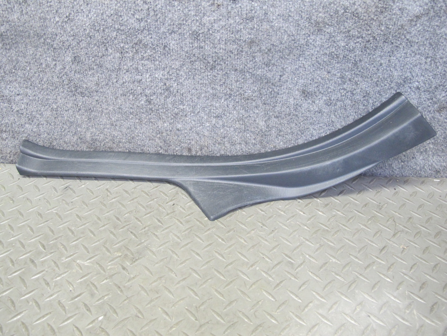 98-05 Lexus JZS160L GS300 Set of 2 Rear Door Scuff Sill Plate Trim Cover OEM