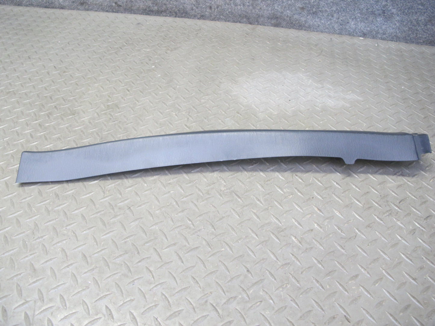 98-05 Lexus GS430 GS300 Set of 2 Rear Left & Right Lower Quarter Trim Black OEM