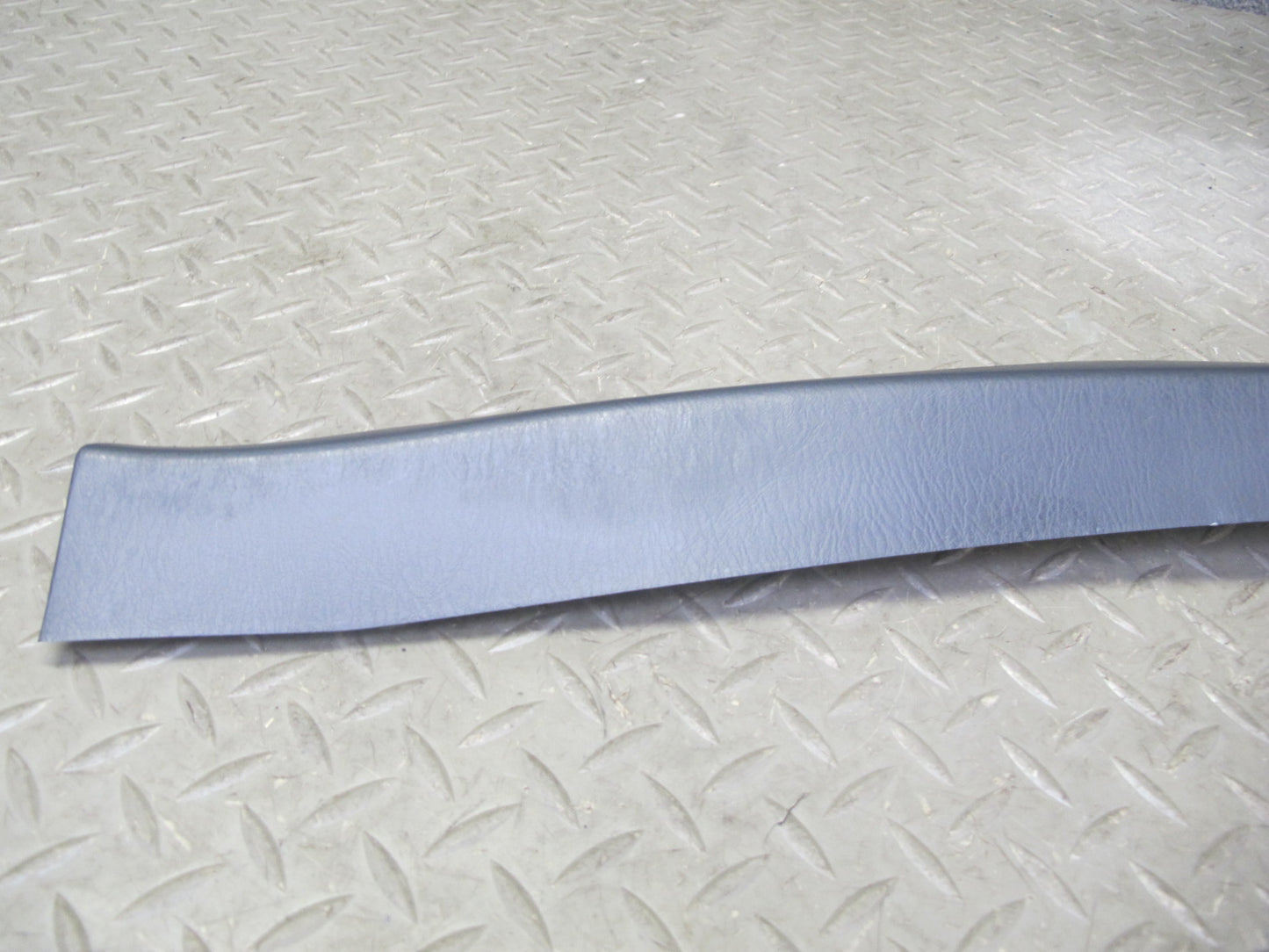 98-05 Lexus GS430 GS300 Set of 2 Rear Left & Right Lower Quarter Trim Black OEM