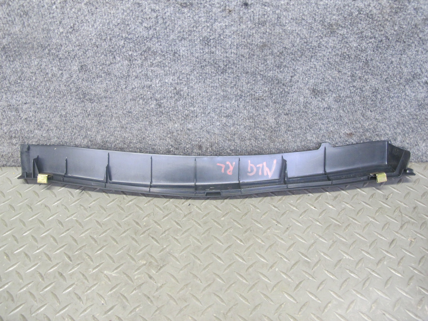 98-05 Lexus GS430 GS300 Set of 2 Rear Left & Right Lower Quarter Trim Black OEM