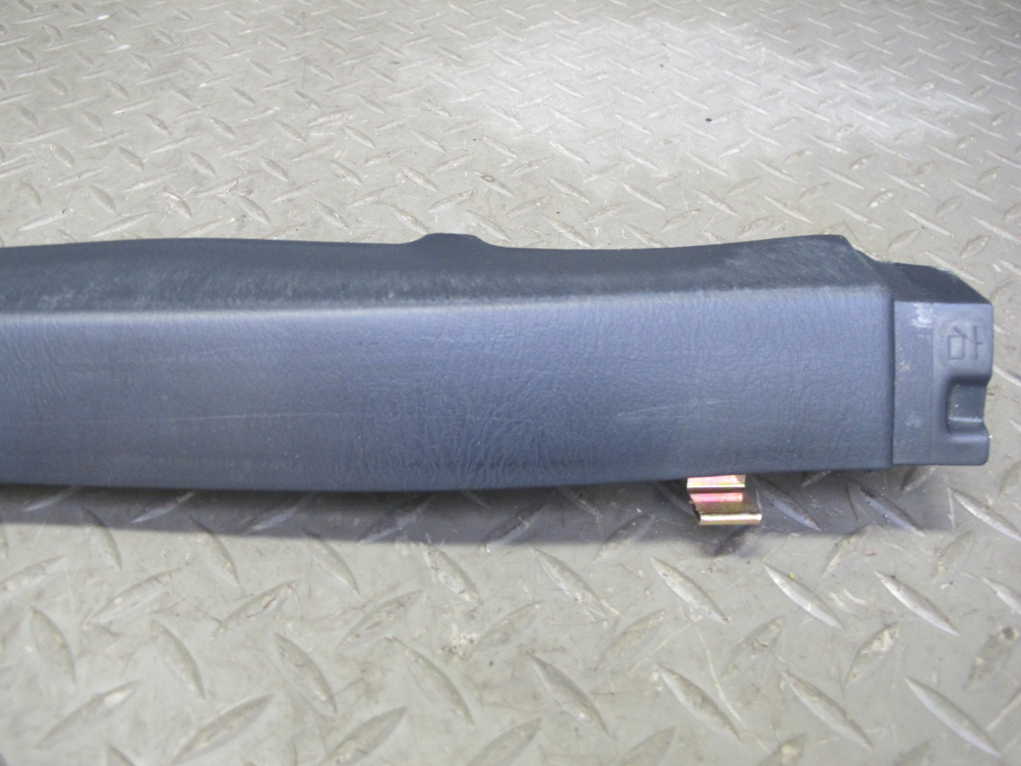 98-05 Lexus GS430 GS300 Set of 2 Rear Left & Right Lower Quarter Trim Black OEM