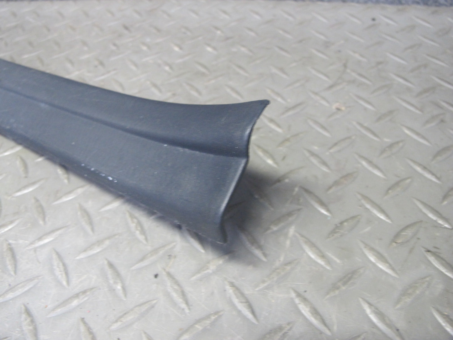98-05 Lexus GS430 GS300 Front Left & Right Door Trim Panel Scuff Plate Set OEM