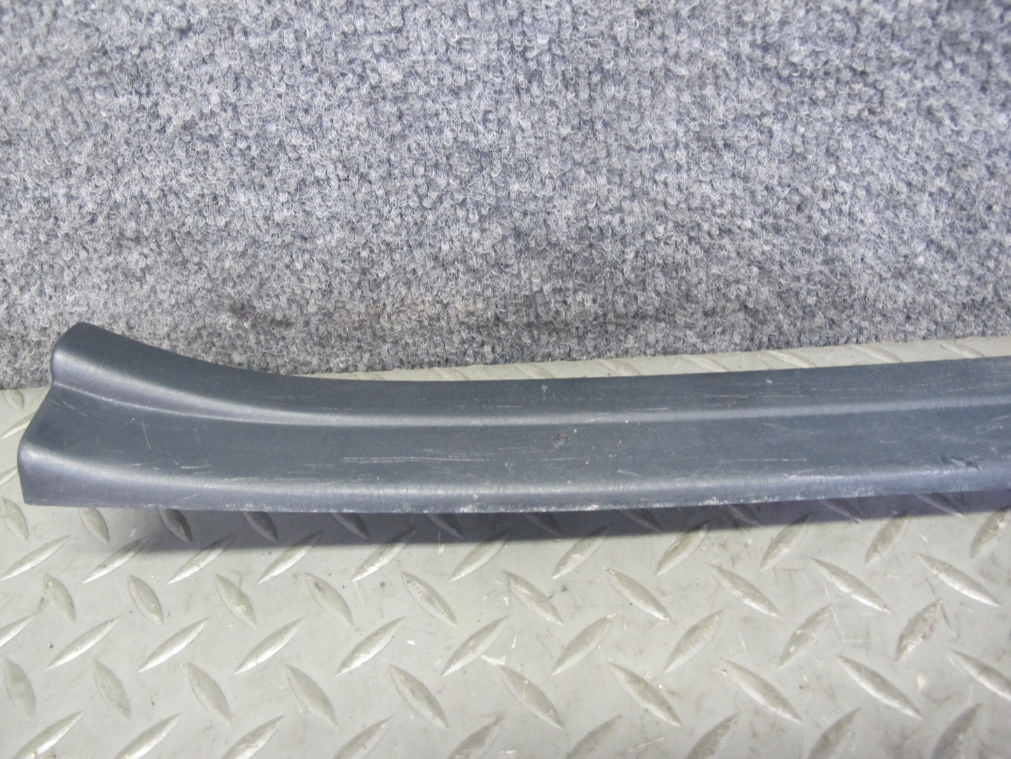 98-05 Lexus GS430 GS300 Front Left & Right Door Trim Panel Scuff Plate Set OEM