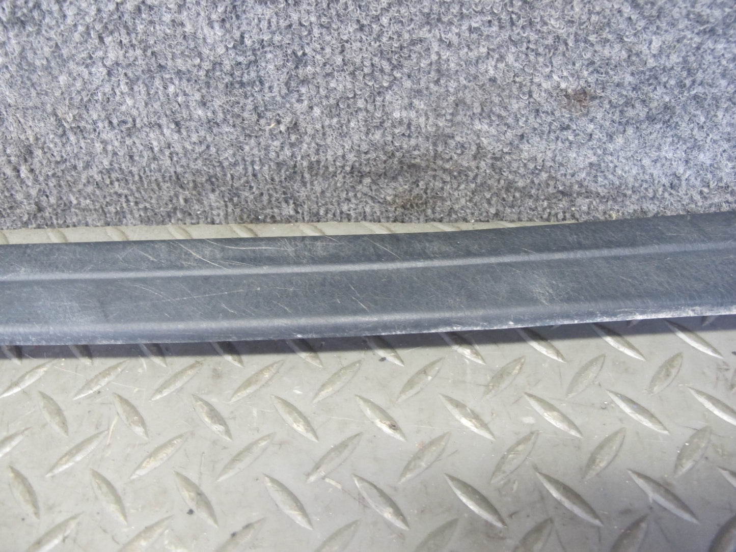 98-05 Lexus GS430 GS300 Front Left & Right Door Trim Panel Scuff Plate Set OEM