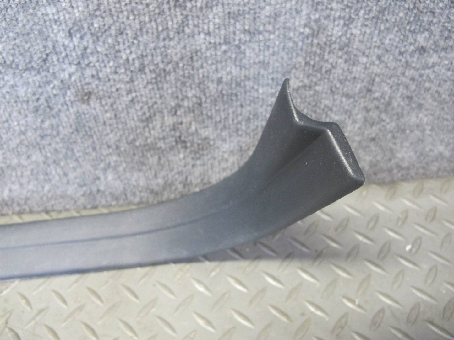 98-05 Lexus GS430 GS300 Front Left & Right Door Trim Panel Scuff Plate Set OEM
