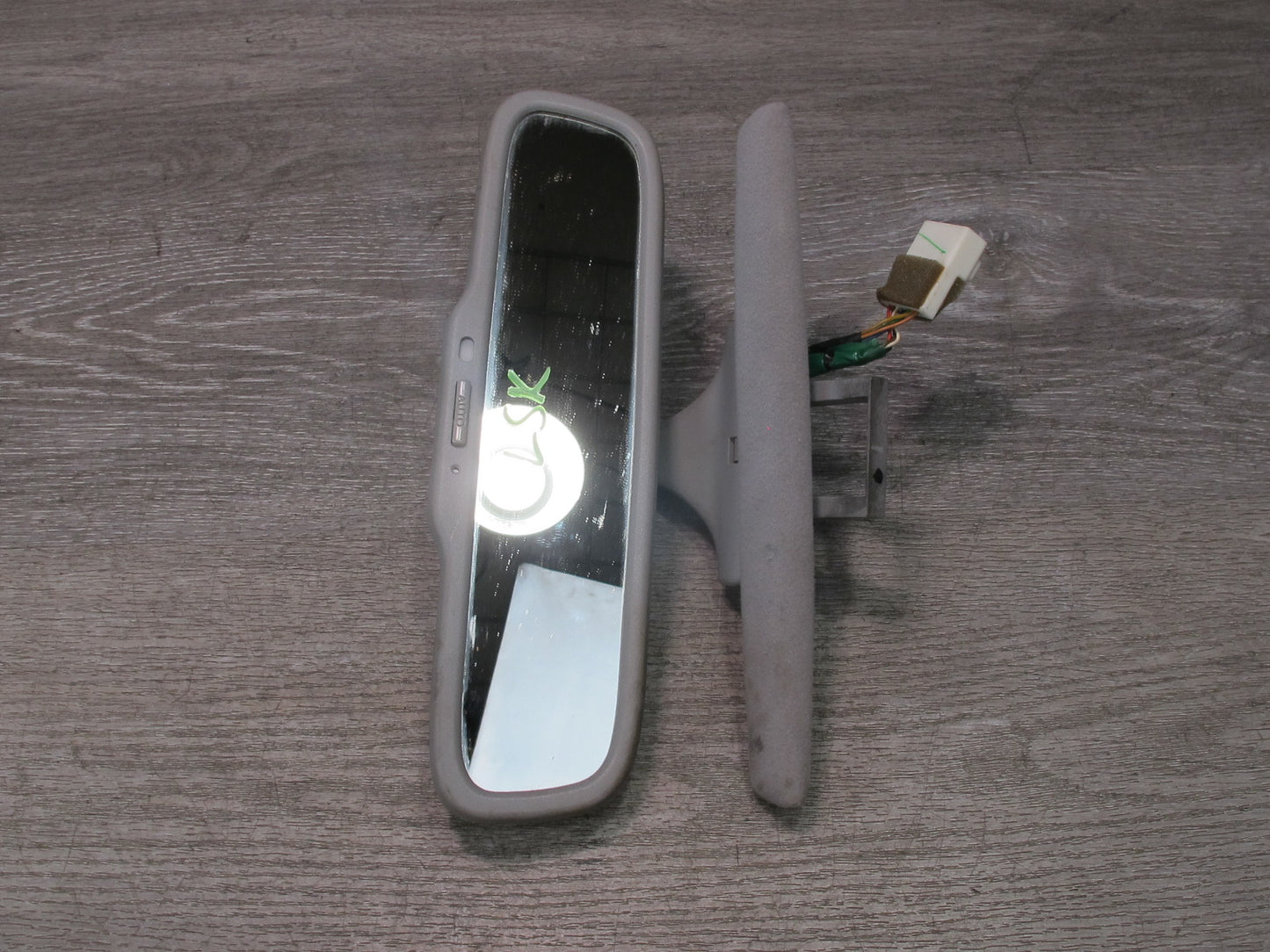04-06 Lexus UCF30L LS430 Auto Dimming Interior Rear View Mirror w Sun Visor OEM