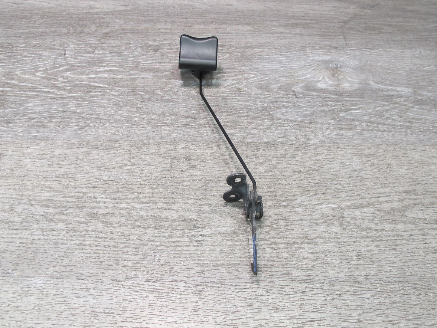 2003-2007 Lexus UZJ100L LX470 Hood Open Release Lock Catch Handle