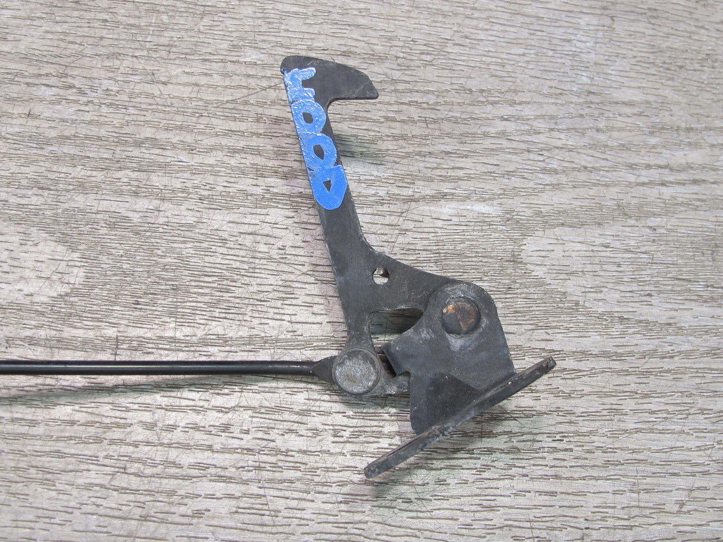 2003-2007 Lexus UZJ100L LX470 Hood Open Release Lock Catch Handle