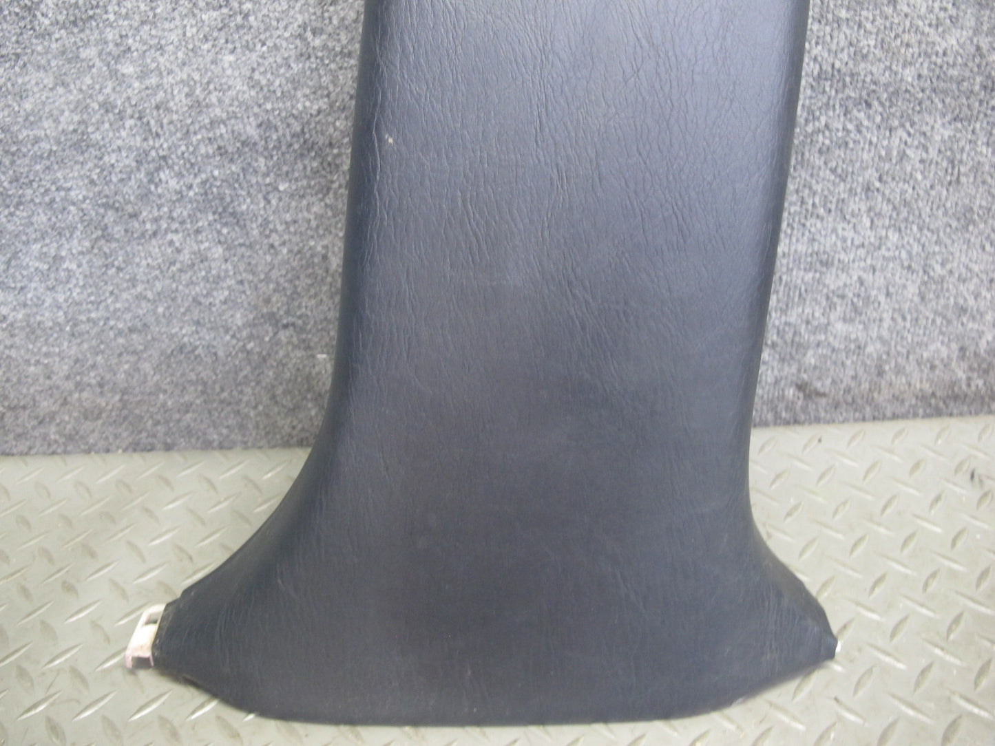 98-05 Lexus GS400 GS430 GS300 Set of 2 Left Right Lower B Pillar Trim Black OEM