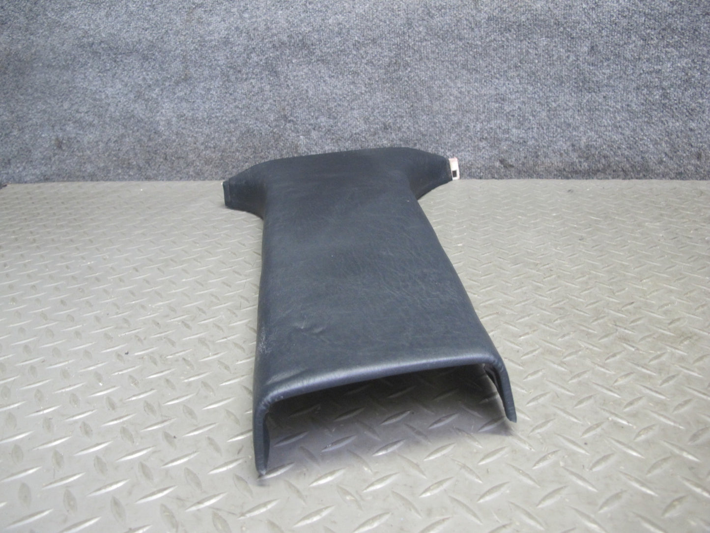 98-05 Lexus GS400 GS430 GS300 Set of 2 Left Right Lower B Pillar Trim Black OEM