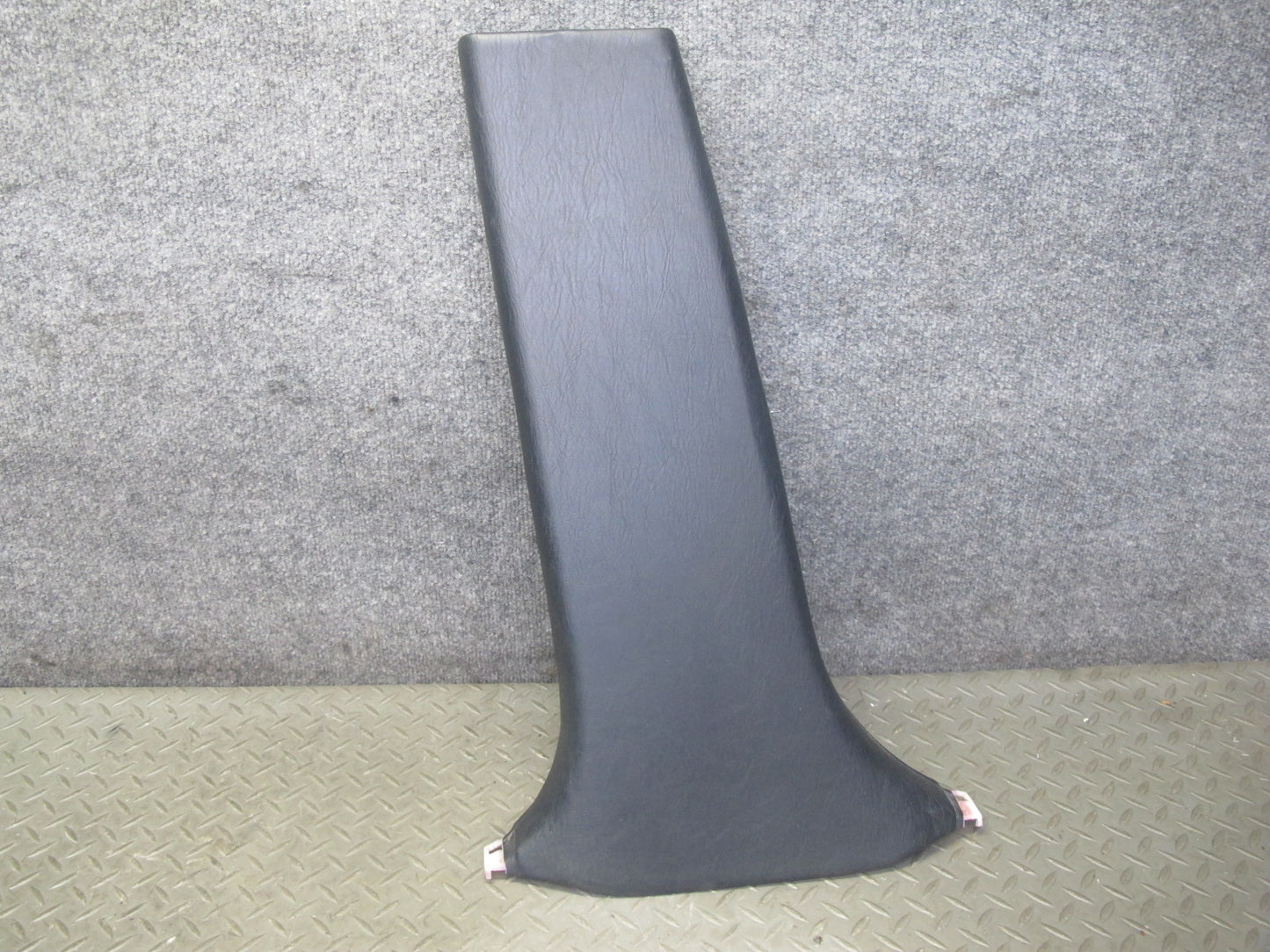 98-05 Lexus GS400 GS430 GS300 Set of 2 Left Right Lower B Pillar Trim Black OEM