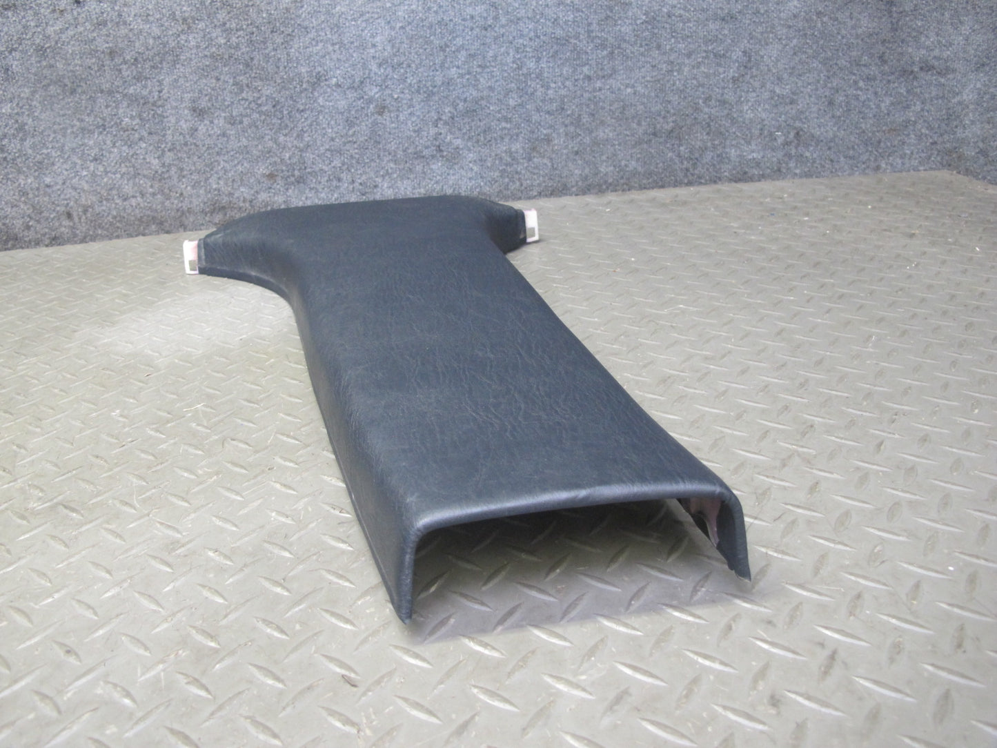 98-05 Lexus GS400 GS430 GS300 Set of 2 Left Right Lower B Pillar Trim Black OEM