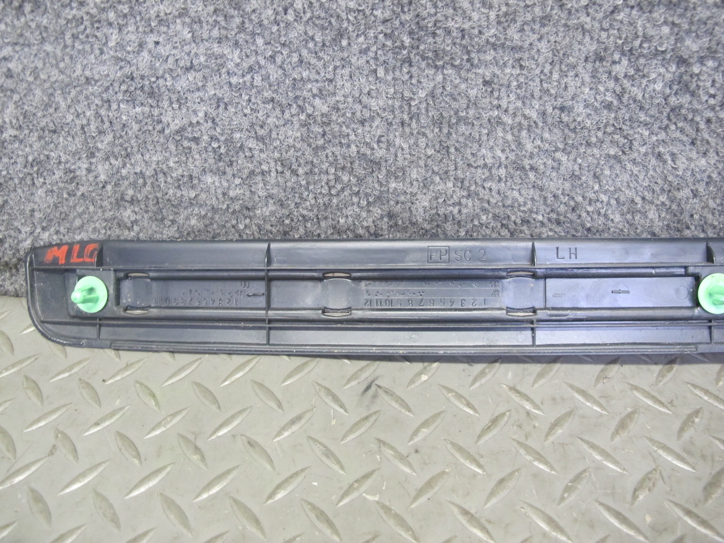 98-05 Lexus JZS160L GS400 GS430 GS300 Set of 4 Door Scuff Sill Plate Trim OEM