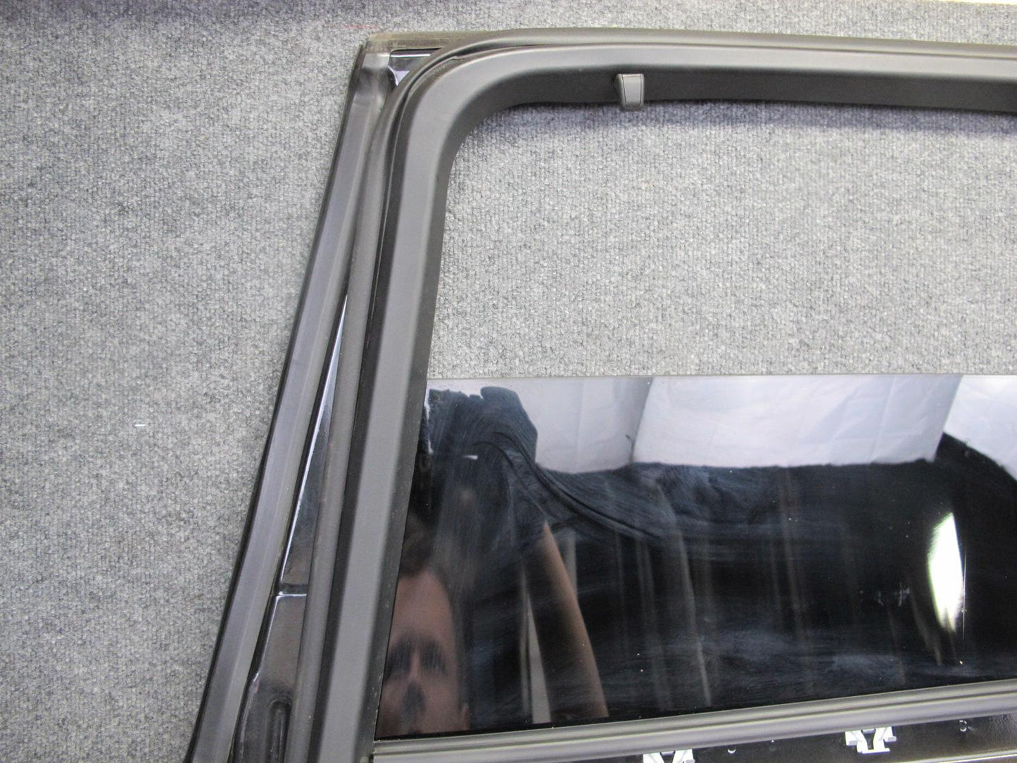 2014-2018 BMW F15 X5 Rear Right Door Shell Panel w Window Glass