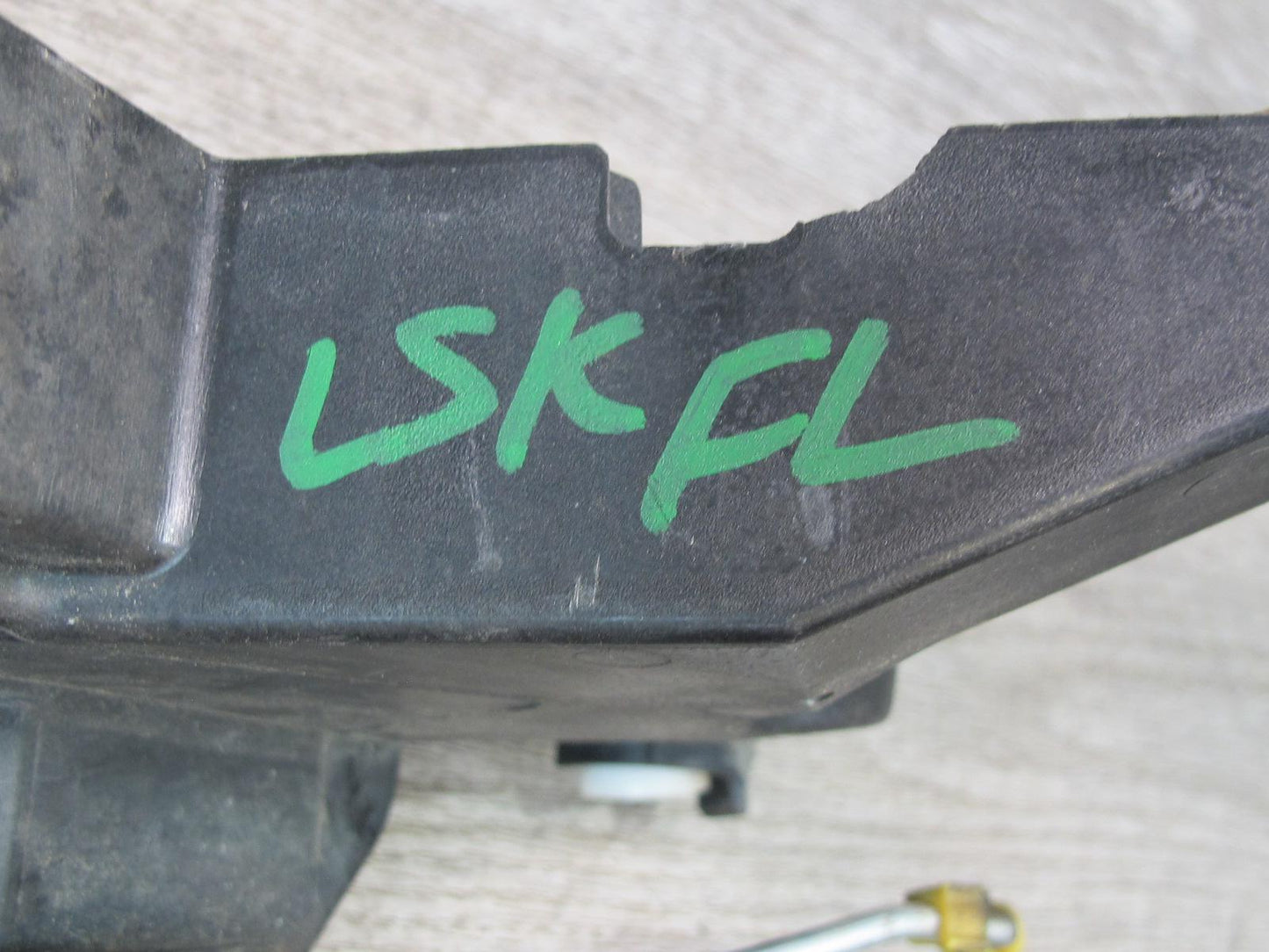 01-06 Lexus UCF30L LS430 Front Left Door Lock Latch Actuator NO Soft Close OEM