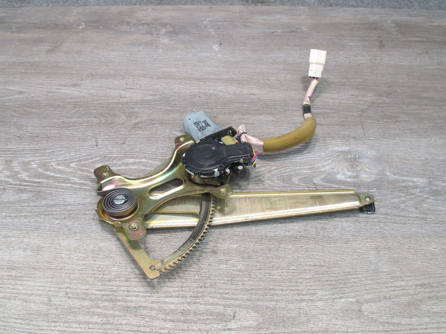 01-06 Lexus UCF30L LS430 Rear Left Door Window Regulator w Motor OEM