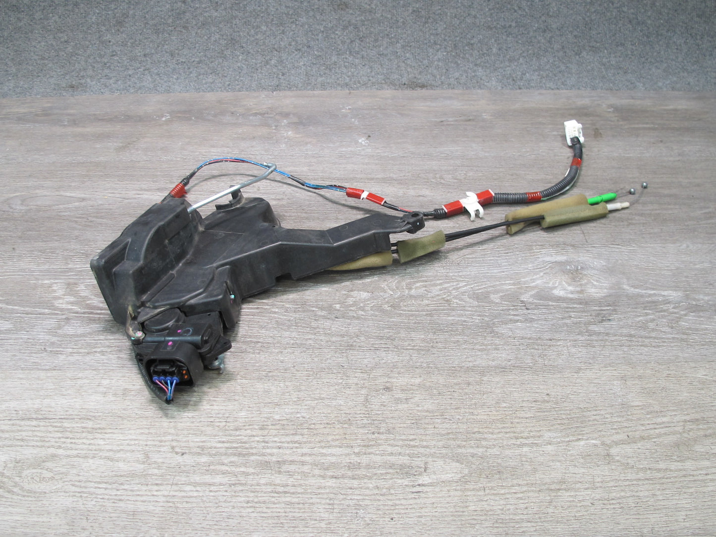 02-06 Lexus LS430 UCF30L Front Right Door Lock Latch Actuator NO Soft Close OEM