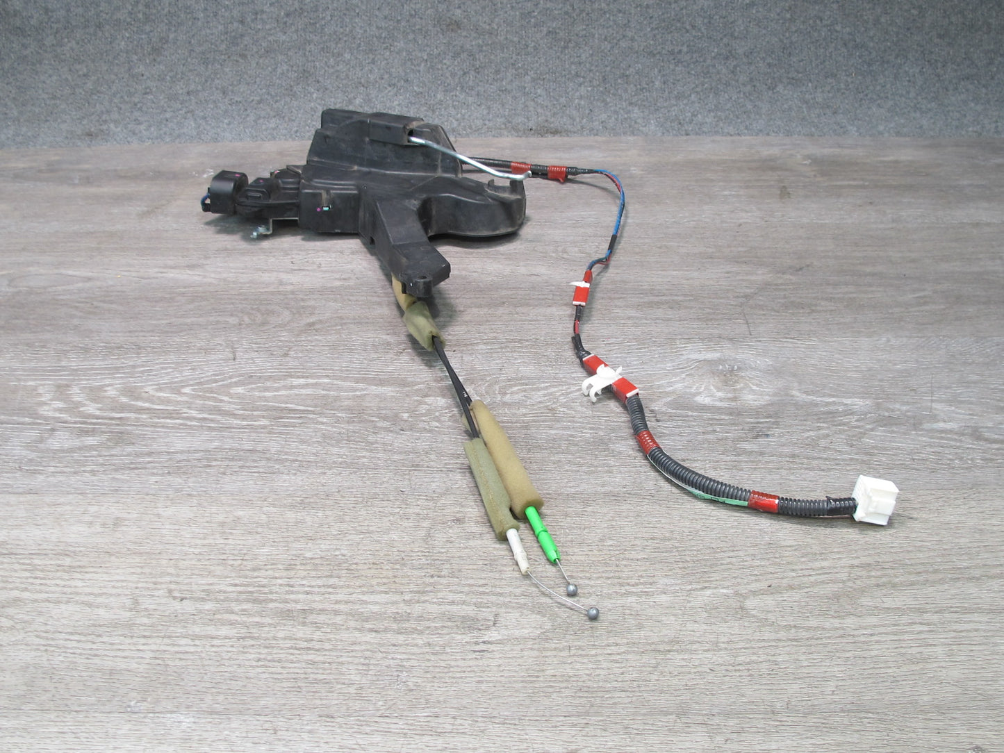 02-06 Lexus LS430 UCF30L Front Right Door Lock Latch Actuator NO Soft Close OEM