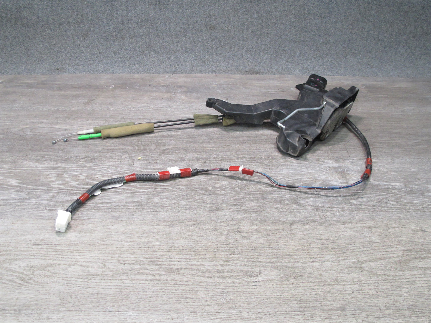 02-06 Lexus LS430 UCF30L Front Right Door Lock Latch Actuator NO Soft Close OEM