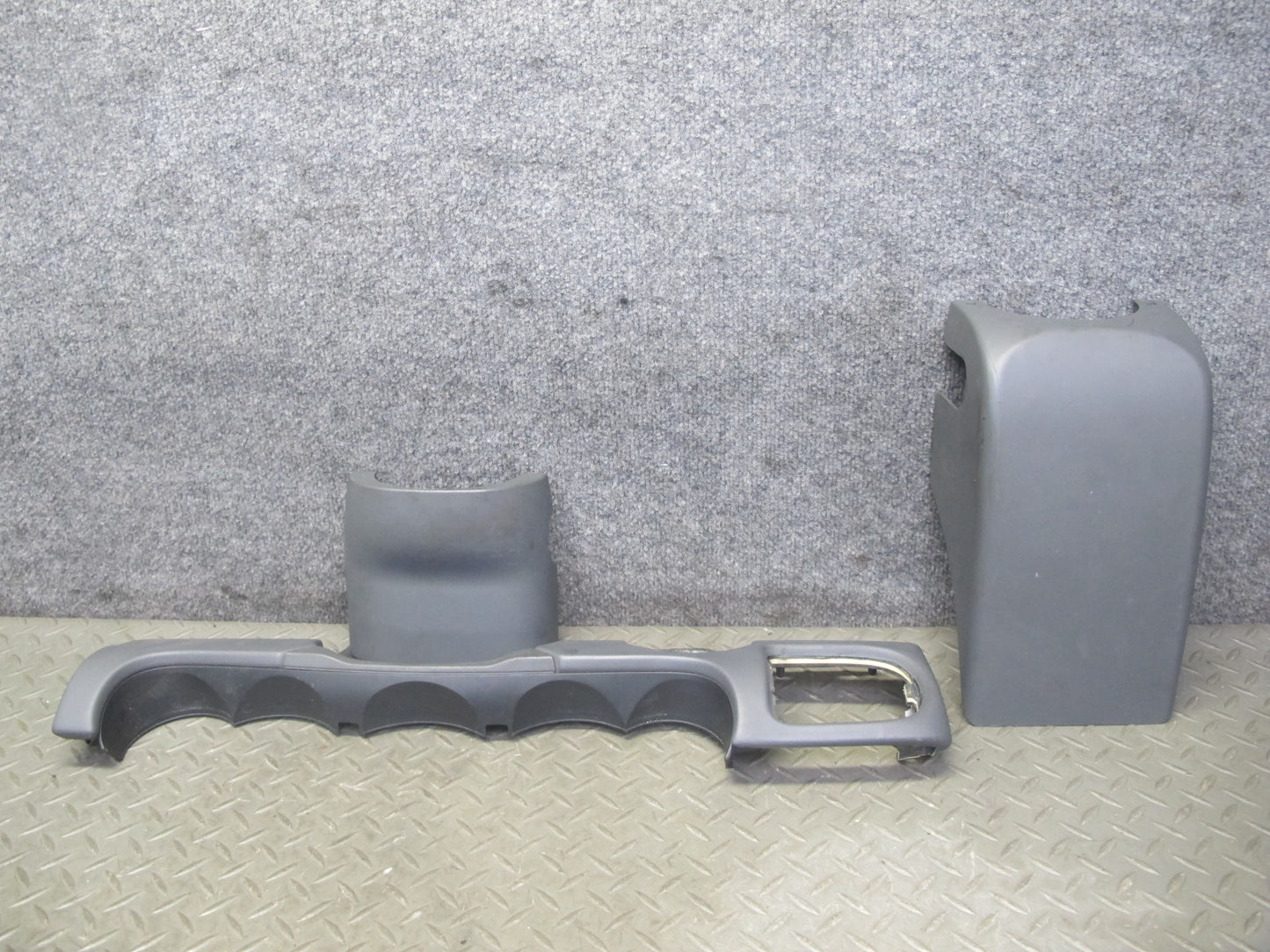 2003-2010 Porsche Cayenne 957 Dash Steering Column Upper & Lower Cover Trim Set