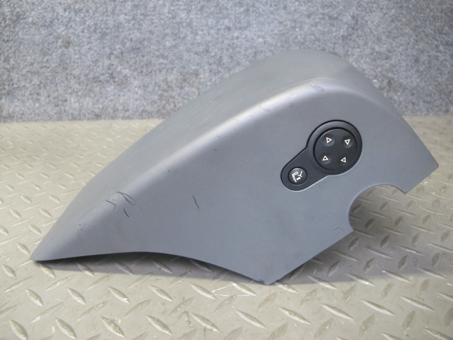 2003-2010 Porsche Cayenne 957 Dash Steering Column Upper & Lower Cover Trim Set