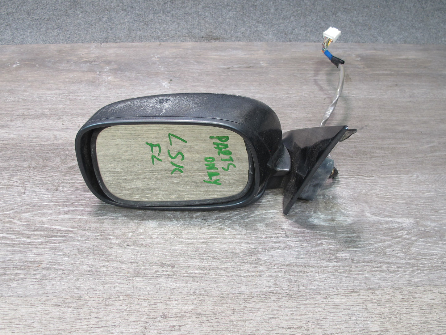 04-06 Lexus UCF30 LS430 Left Door Exterior Side View Heated Power Mirror Damaged