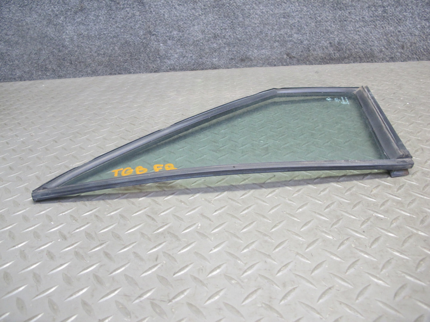 87-91 BMW E30 3-SERIES Convertible Right Door Fixed Corner Glass Window OEM