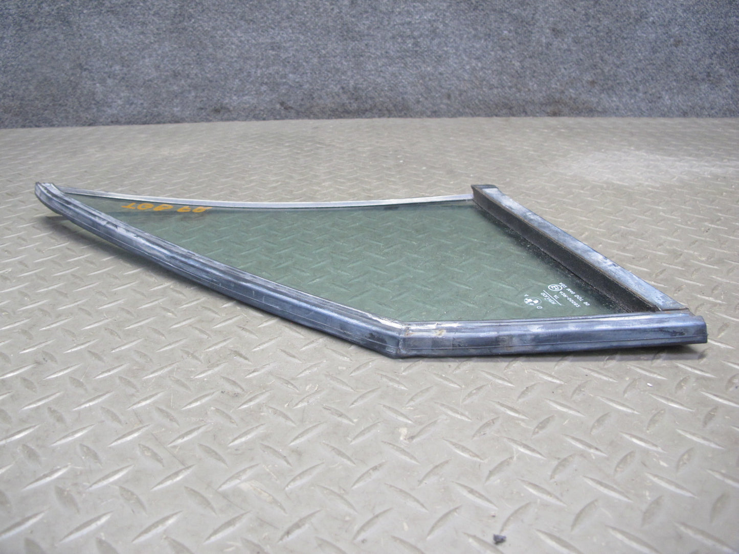 87-91 BMW E30 3-SERIES Convertible Right Door Fixed Corner Glass Window OEM