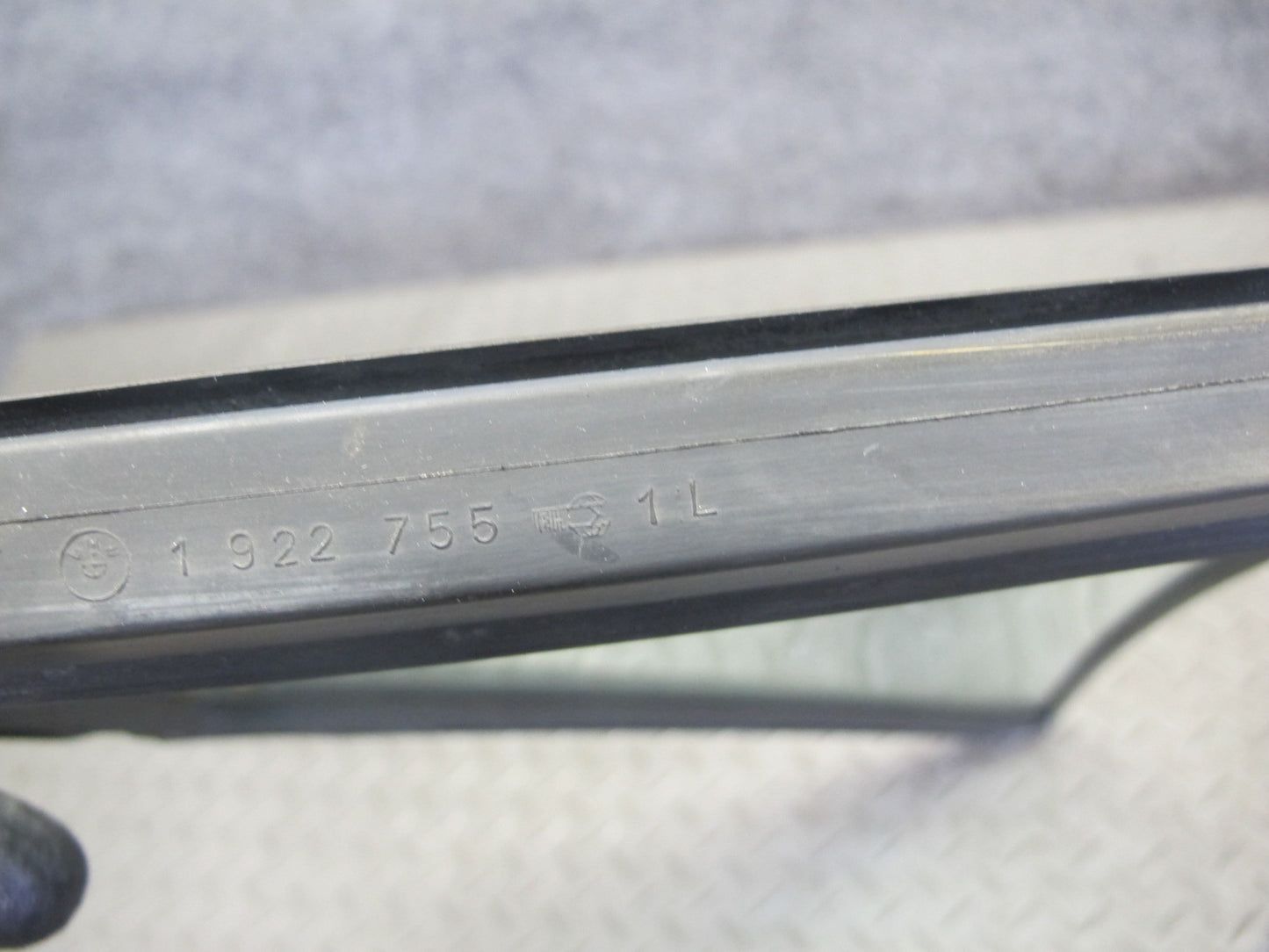 87-91 BMW E30 3-SERIES Convertible Left Door Fixed Corner Glass Window OEM