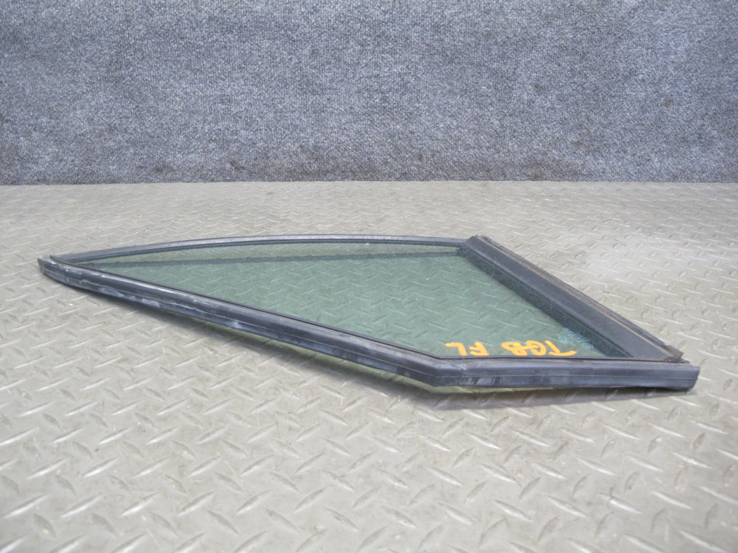 87-91 BMW E30 3-SERIES Convertible Left Door Fixed Corner Glass Window OEM