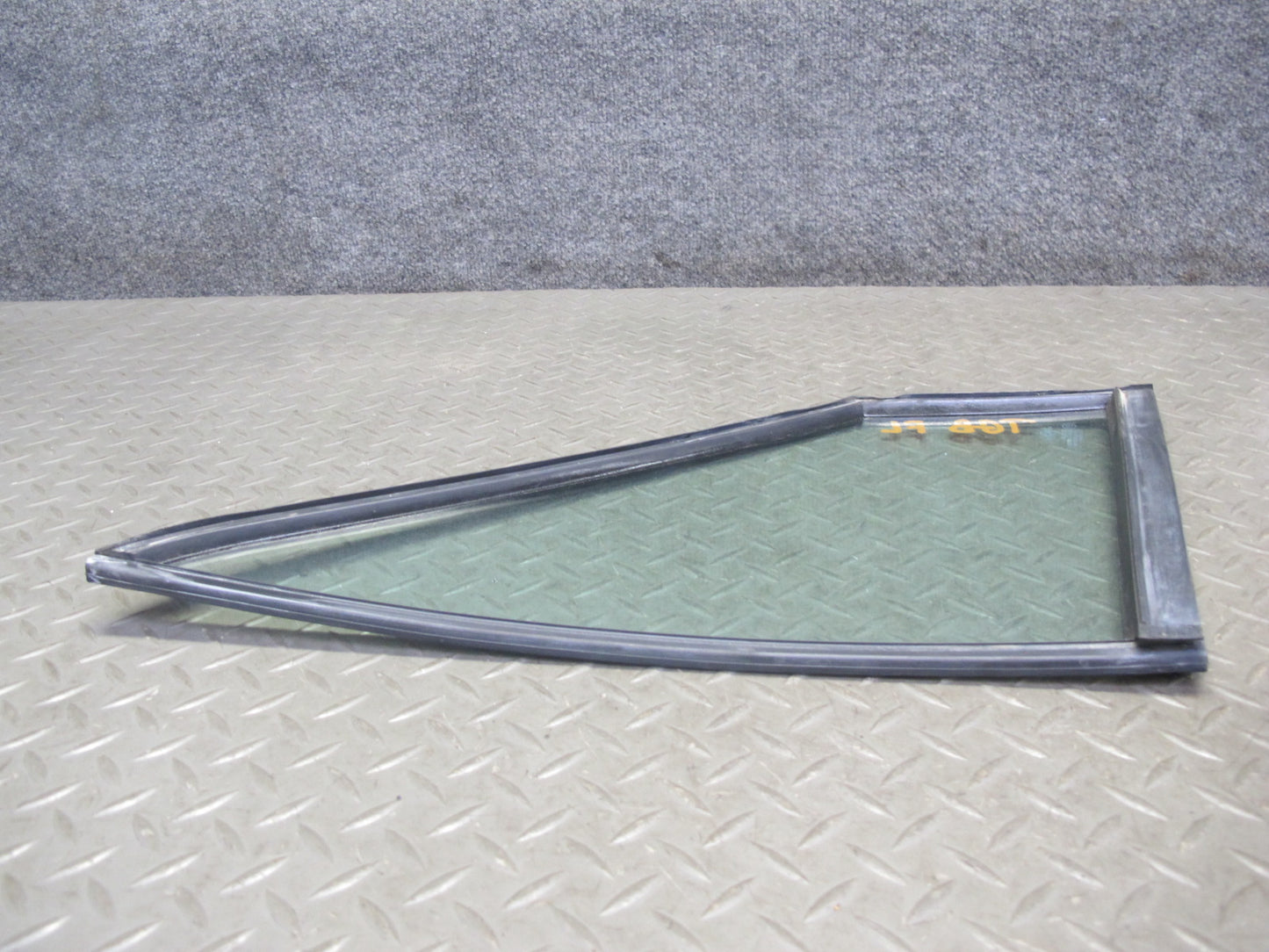 87-91 BMW E30 3-SERIES Convertible Left Door Fixed Corner Glass Window OEM