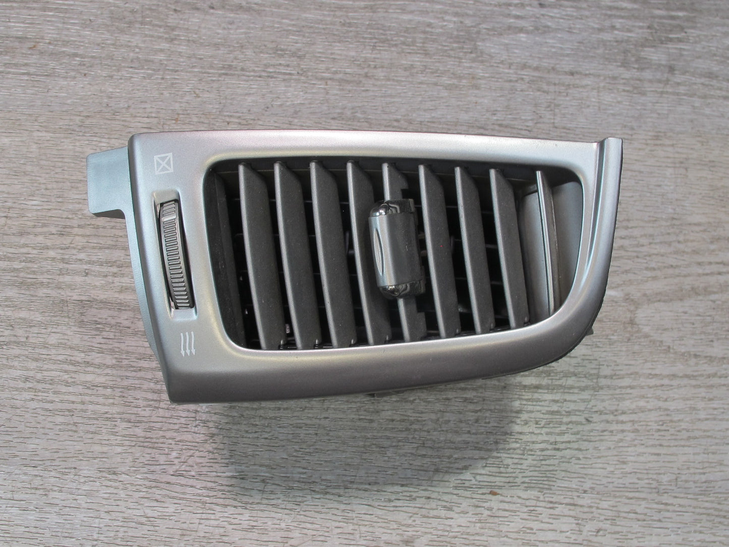 2003-2007 Lexus LX470 Dash Center Left & Right A/C Heater Air Vent Grille Set