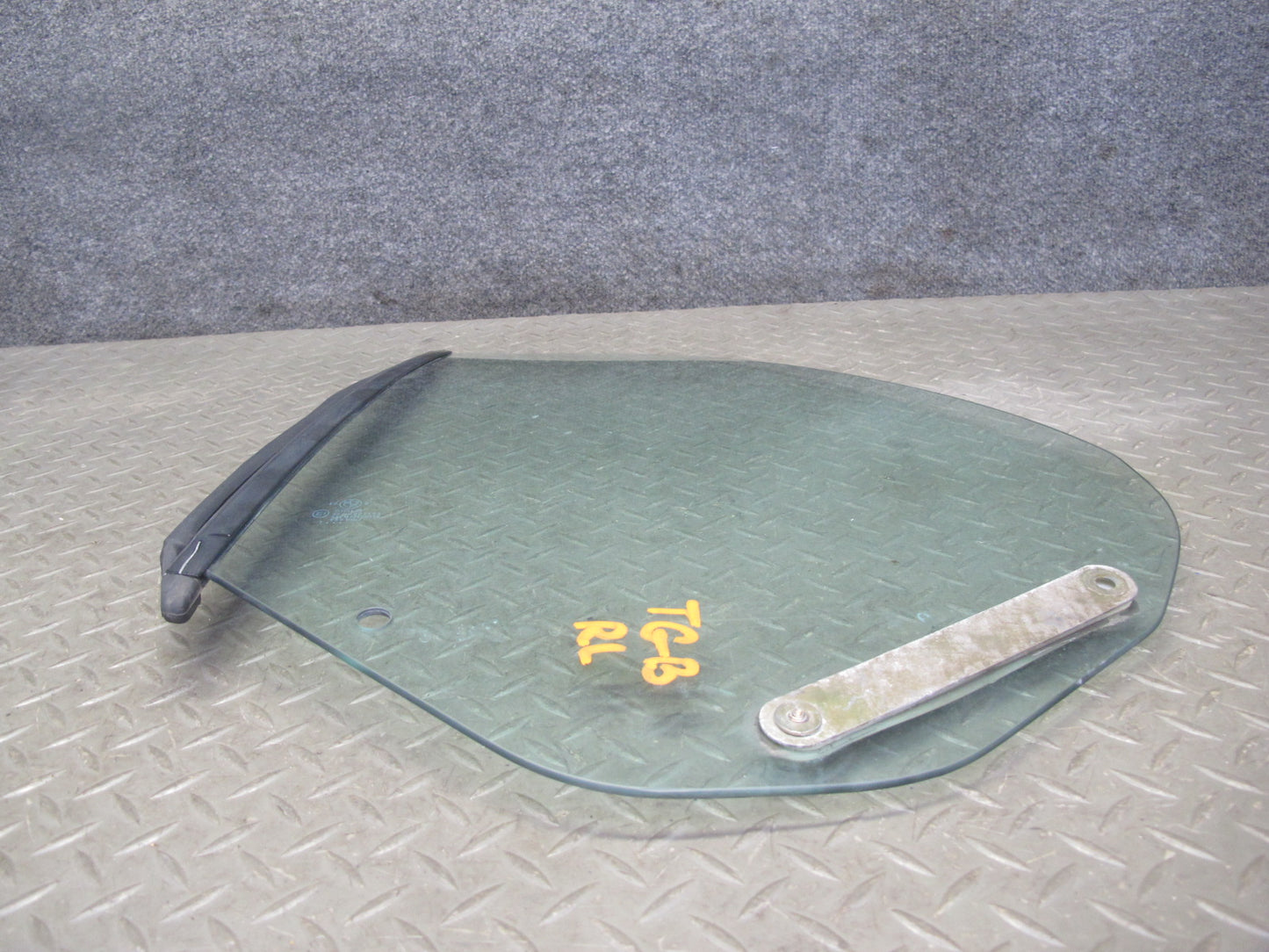 87-91 BMW E30 3-SERIES Convertible Rear Left Quarter Glass Window OEM