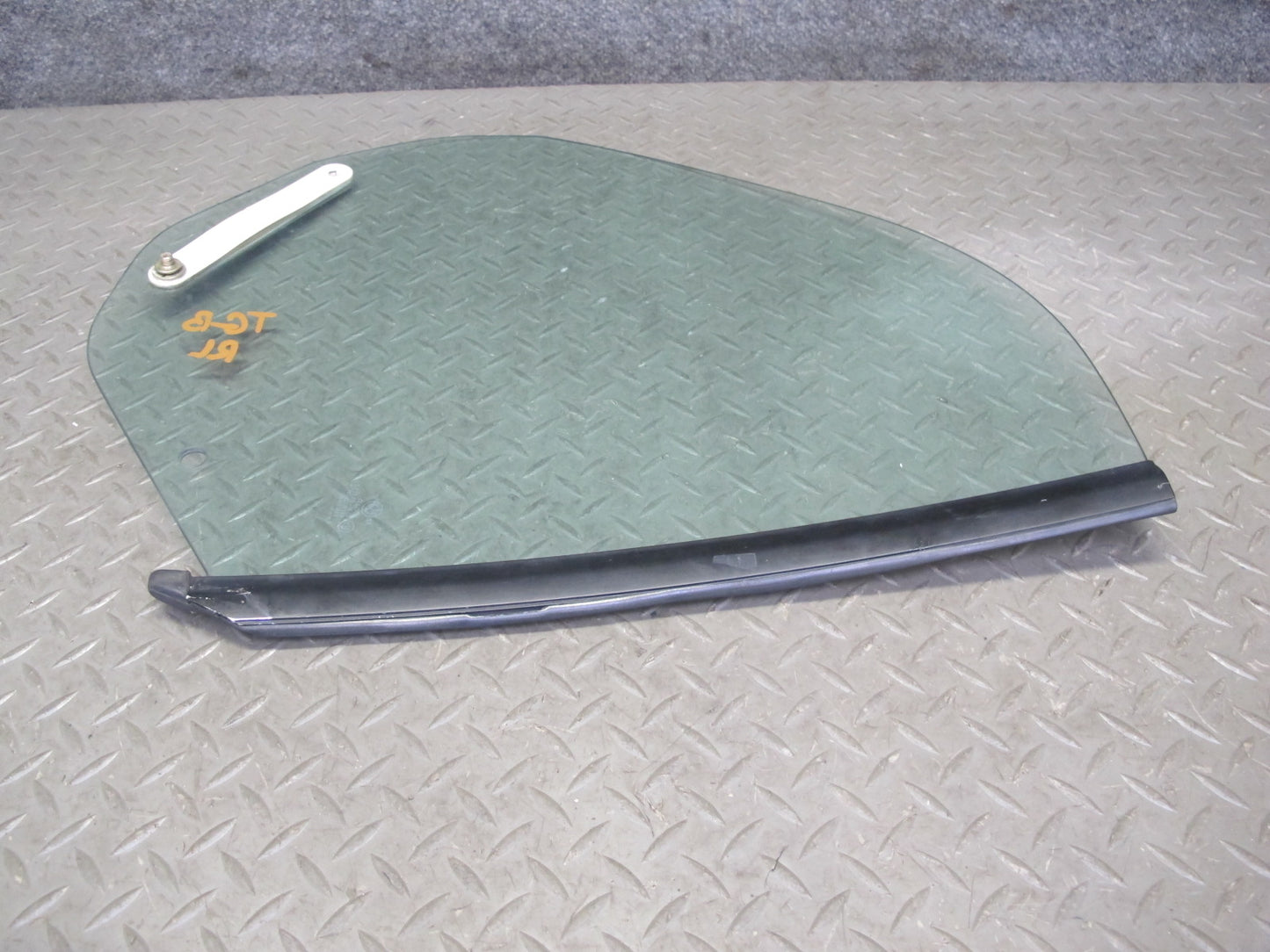 87-91 BMW E30 3-SERIES Convertible Rear Left Quarter Glass Window OEM