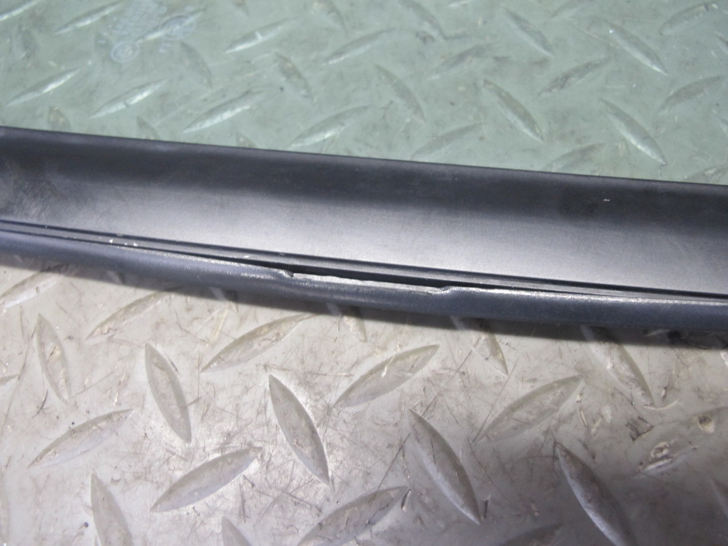 87-91 BMW E30 3-SERIES Convertible Rear Left Quarter Glass Window OEM